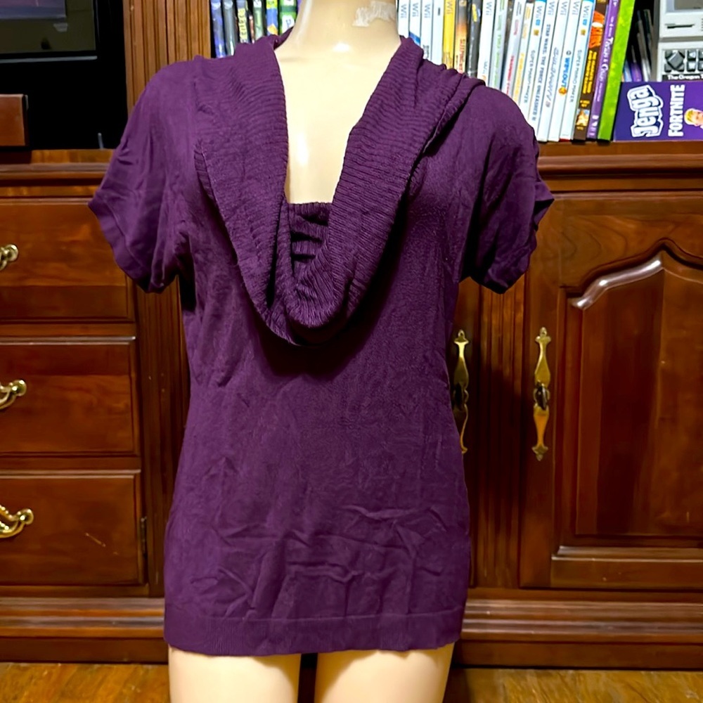 Express Women’s Drape Neck Short Sleeve Blouse, Medium